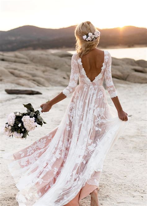 Beach Wedding Dresses Romantic: Ultimate Guide