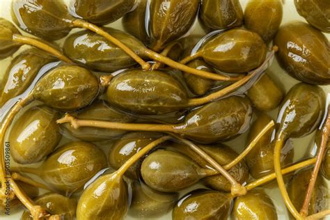 Caperberry Secrets: Unearth the Health Benefits and Culinary Uses