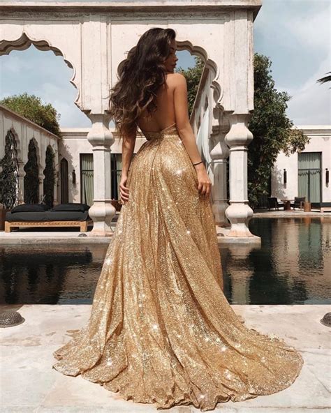 Top Gold Wedding Dresses: Unmissable Finds!