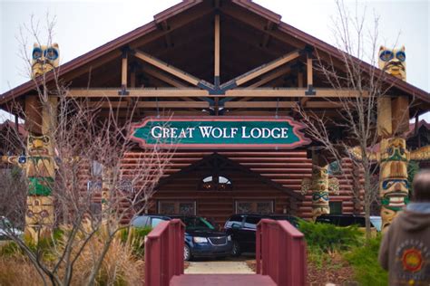 Discover Great Wolf Careers: Top Job Opportunities!