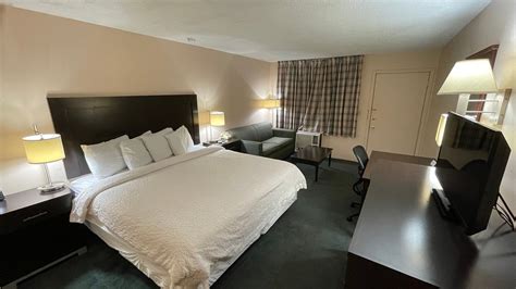 Top Picks: Best Harrisonville Hotels for Your Next Stay