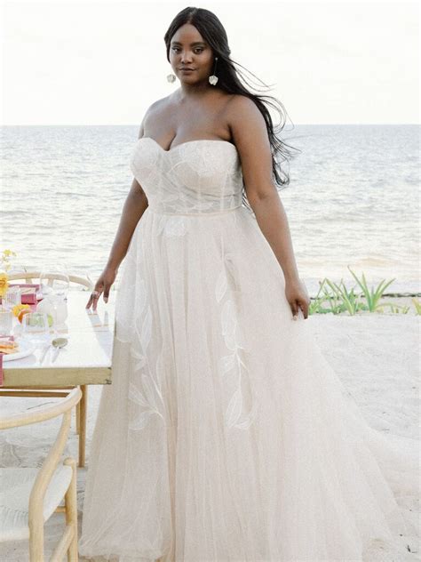 Plus Beach Wedding Dresses: Stunning 2023 Styles Revealed