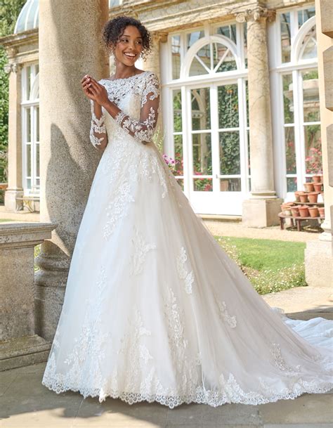Sleeve Lace Wedding Dresses: Exquisite Elegance for Your Big Day